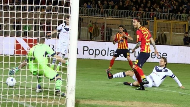  莱切防守反击战术精，小辣椒球队客场爆冷抢三分